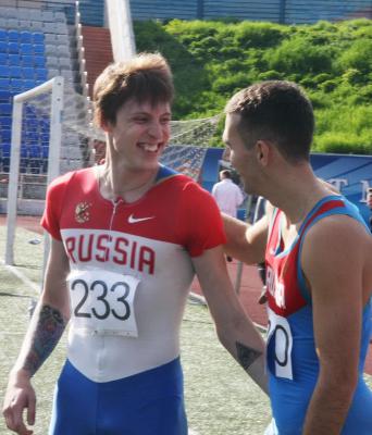 Владимир Тихомиров и Даниил Лонин